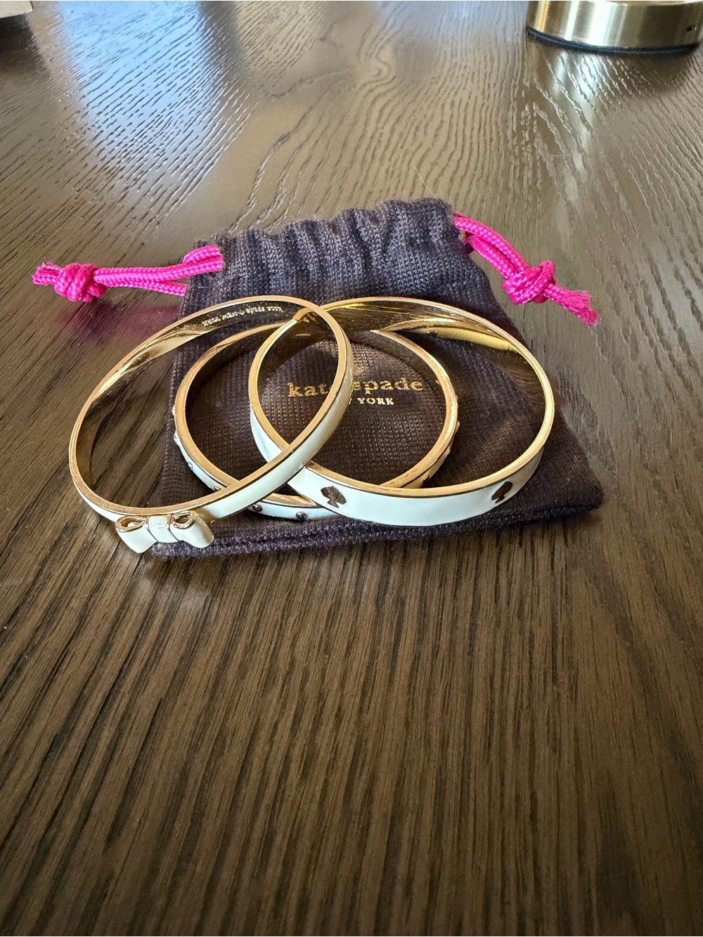 kate spade White and Gold Enamel Bangle Bracelet Set with Bag